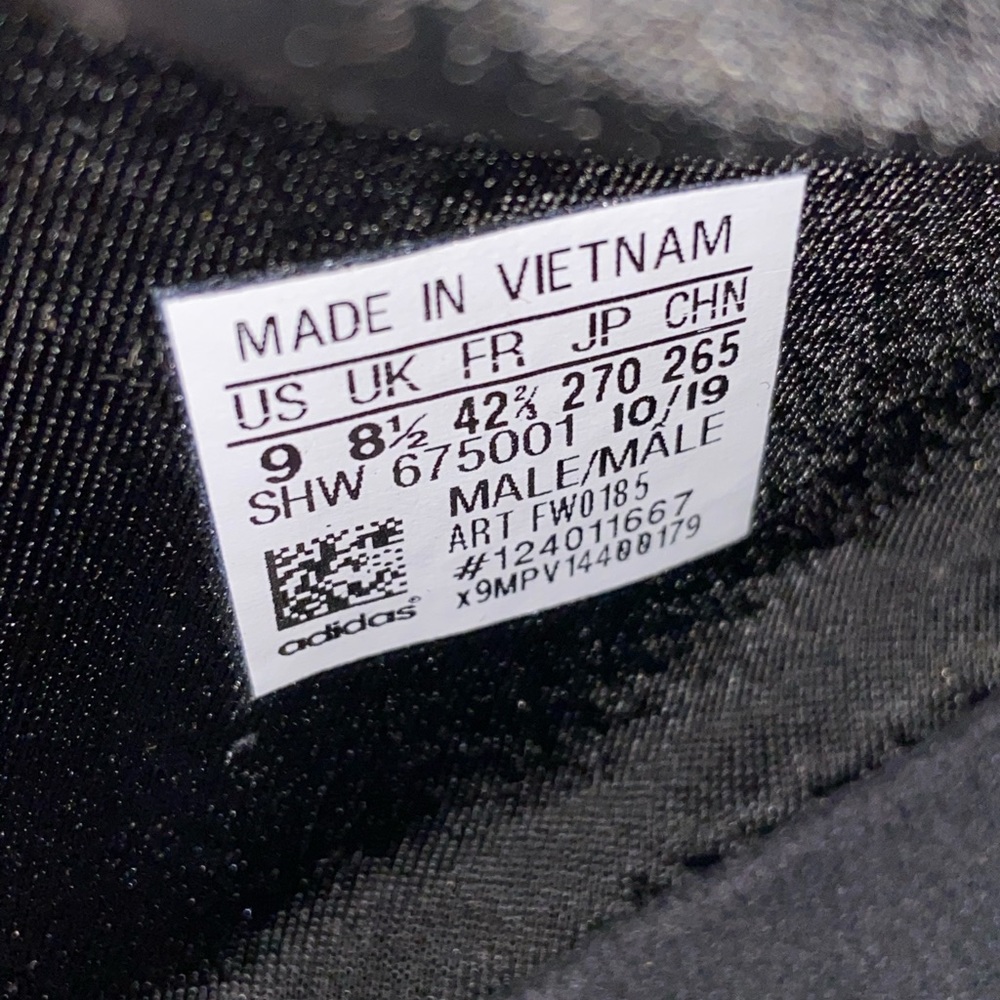 ADIDAS NMD R1 - Picture 8 of 8